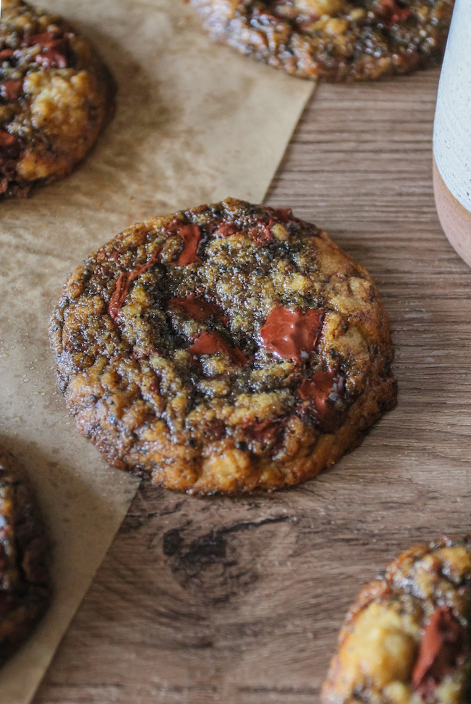 Vegan Black Sesame Caramel Chocolate Chip Cookies